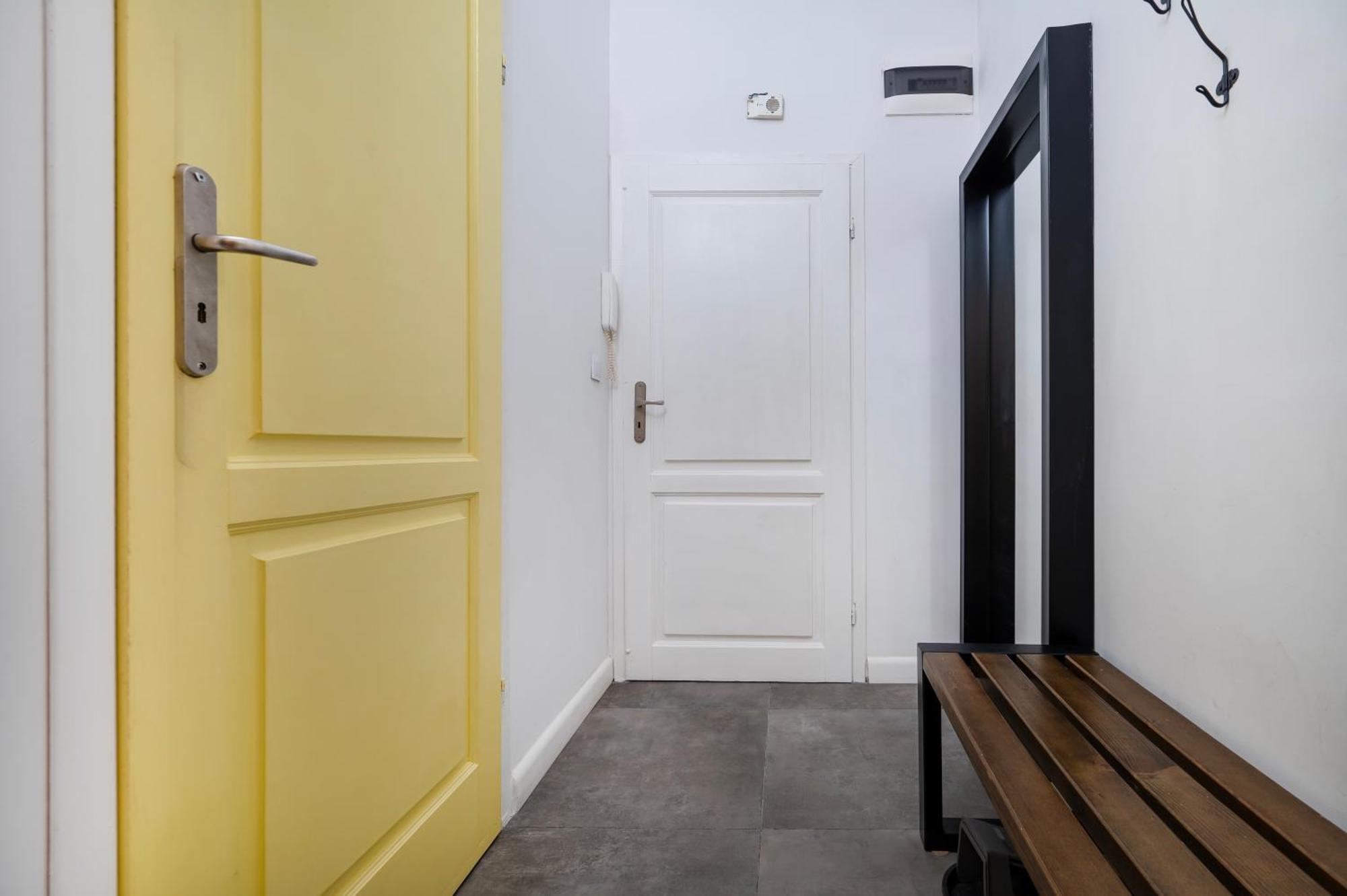 Central Family Apartment 우치 외부 사진